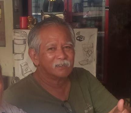 Pemilik Kafe New Memories, H.Helmy Zain Wafat