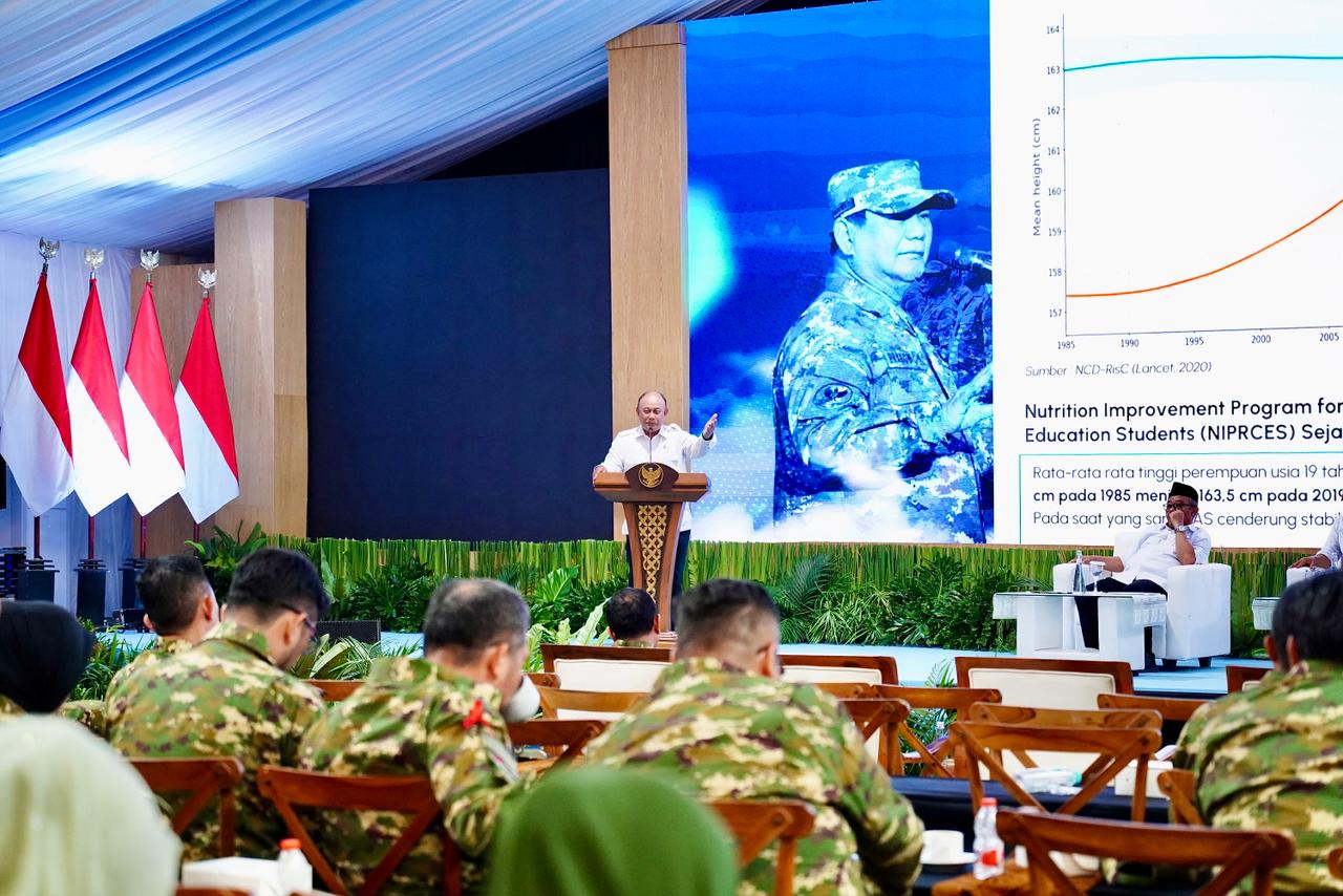 Kepala BGN Sampaikan Paparan pada Retret Ketua DPRD Seluruh Indonesia di Magelang