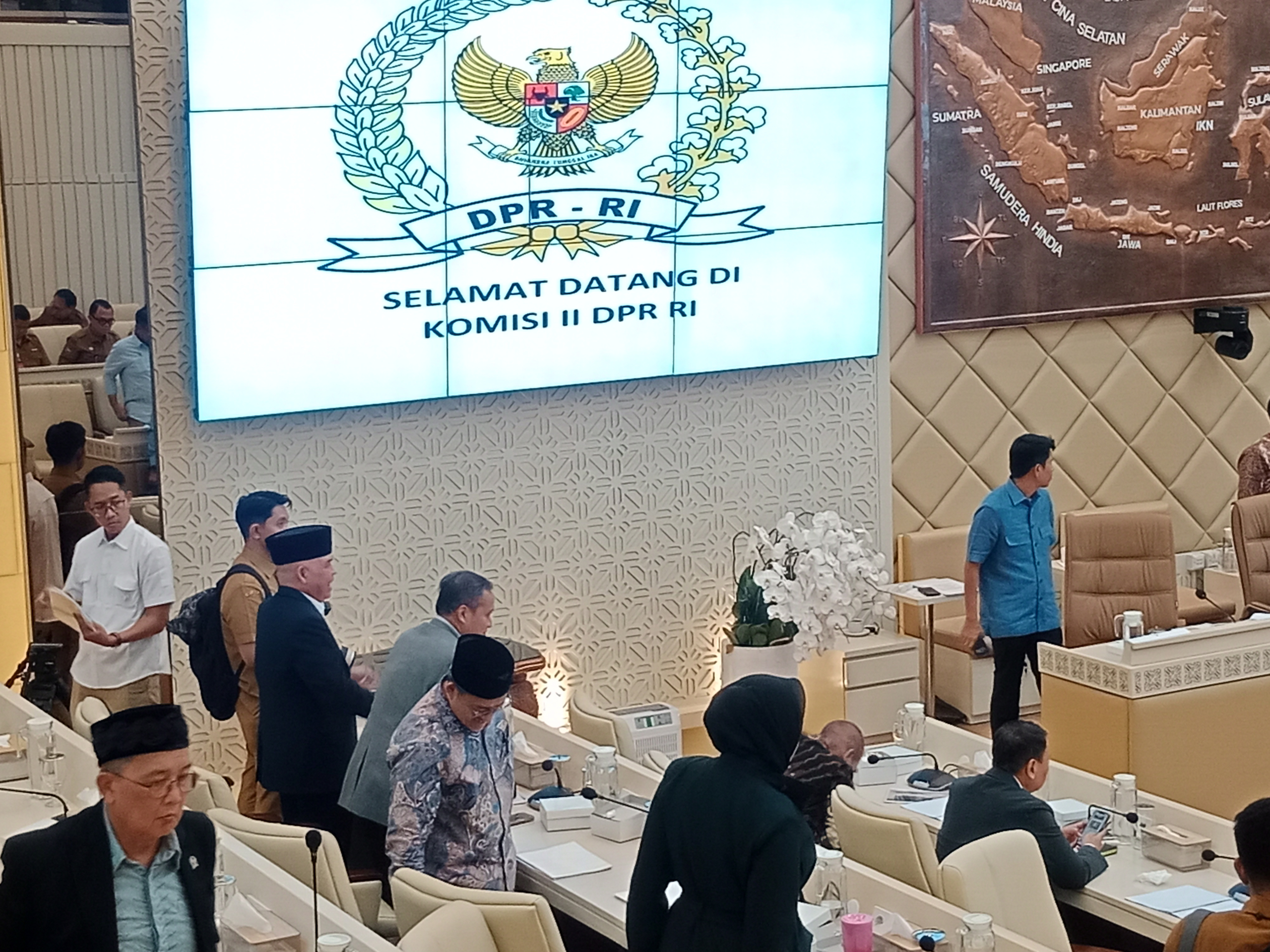 KPK Segera Tahan Tersangka Kasus CSR BI-OJK, Meski Masih Aktif sebagai Anggota DPR