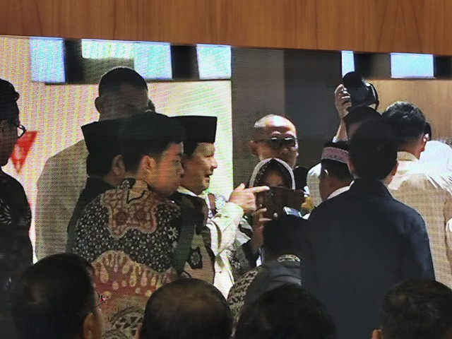 Komisi VIII ; Kloter I Timwas Berangkat 16 Mei, Cek Temuan Overkapasitas di Hotel dan Tenda Arafah
