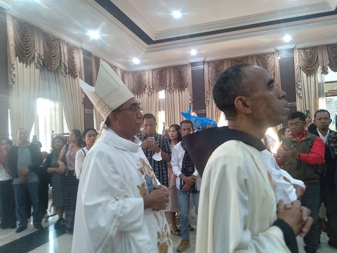Uskup Larantuka,Mgr. Yohanes Minta Diaspora Jabodetabek Jadi Duta Damai