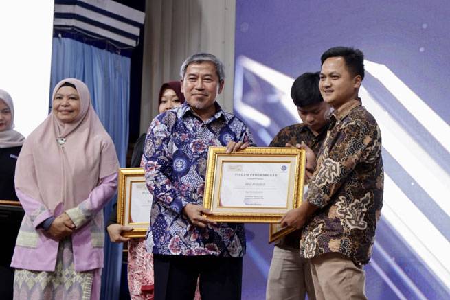 Kemnaker dan Indo Rama Perkuat TKM lewat Bantuan Modal Usaha