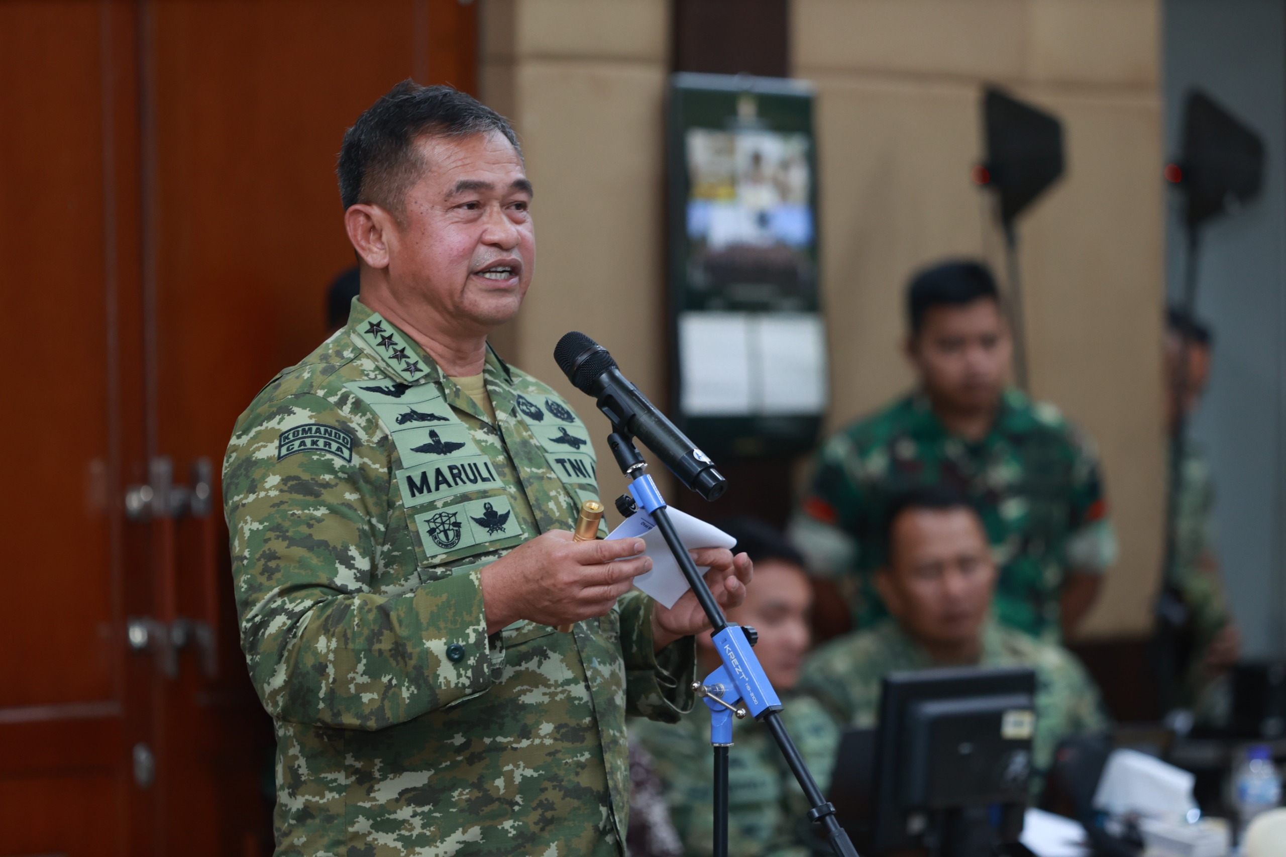 Kasad TNI Tinjau Jembatan Gantung Garuda di OKU,Ini Pesanya