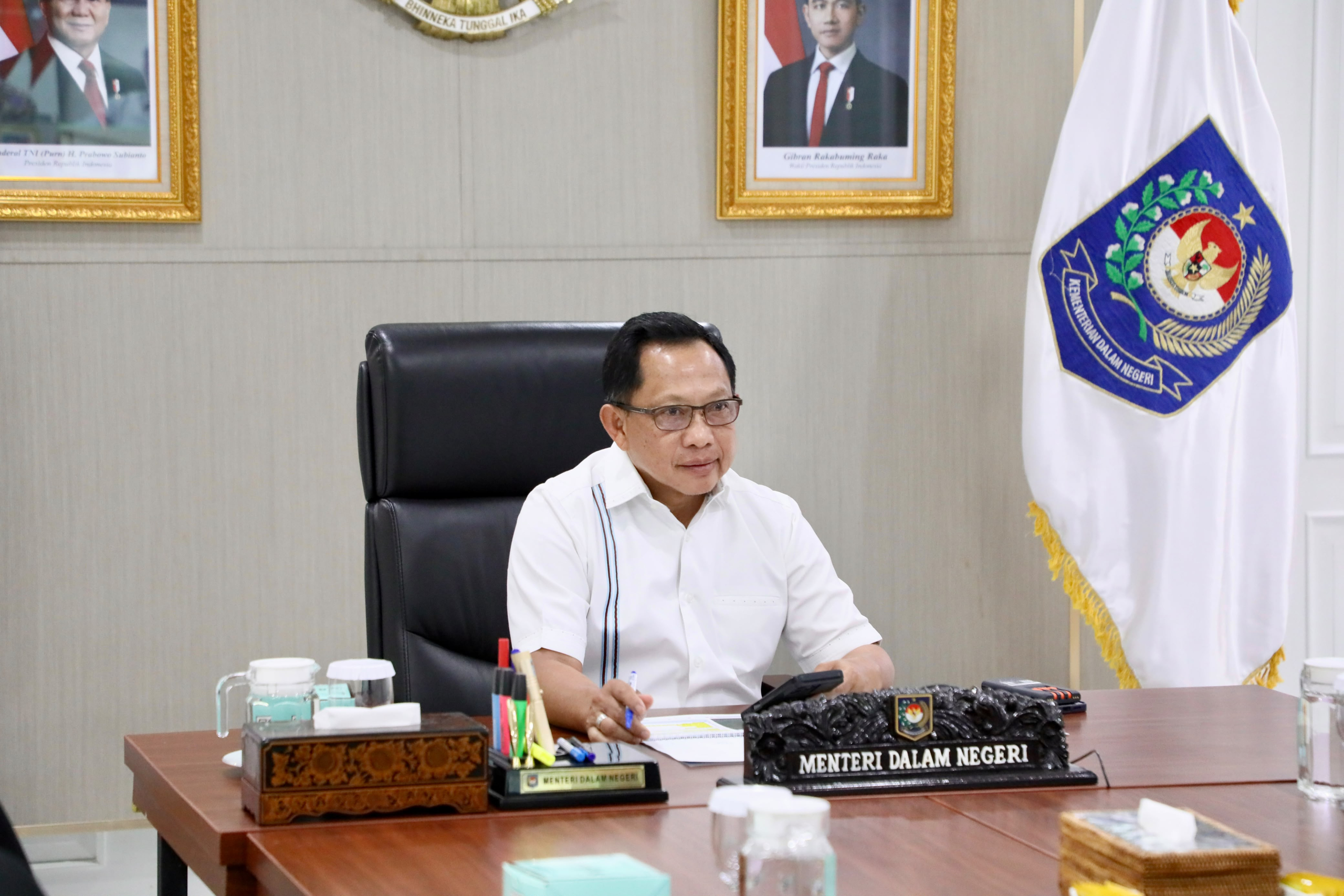 Pasca Erupsi Gunung Anak Krakatau, Mendagri Imbau Pemda Terdampak Tingkatkan Kewaspadaan