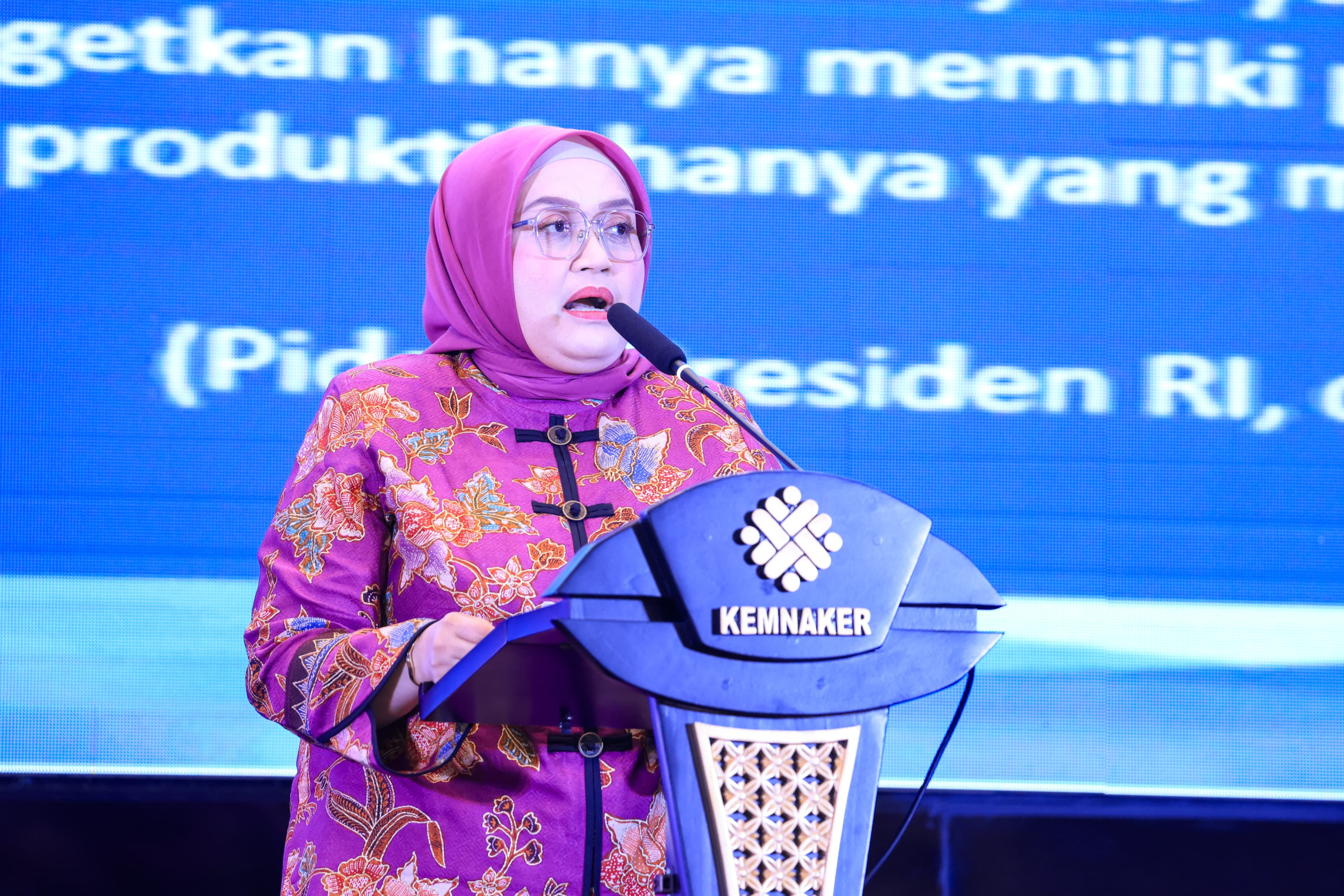 Pekerja Perlu Pahami Hak dan Kewajiban Sebelum Menandatangani Perjanjian Kerja