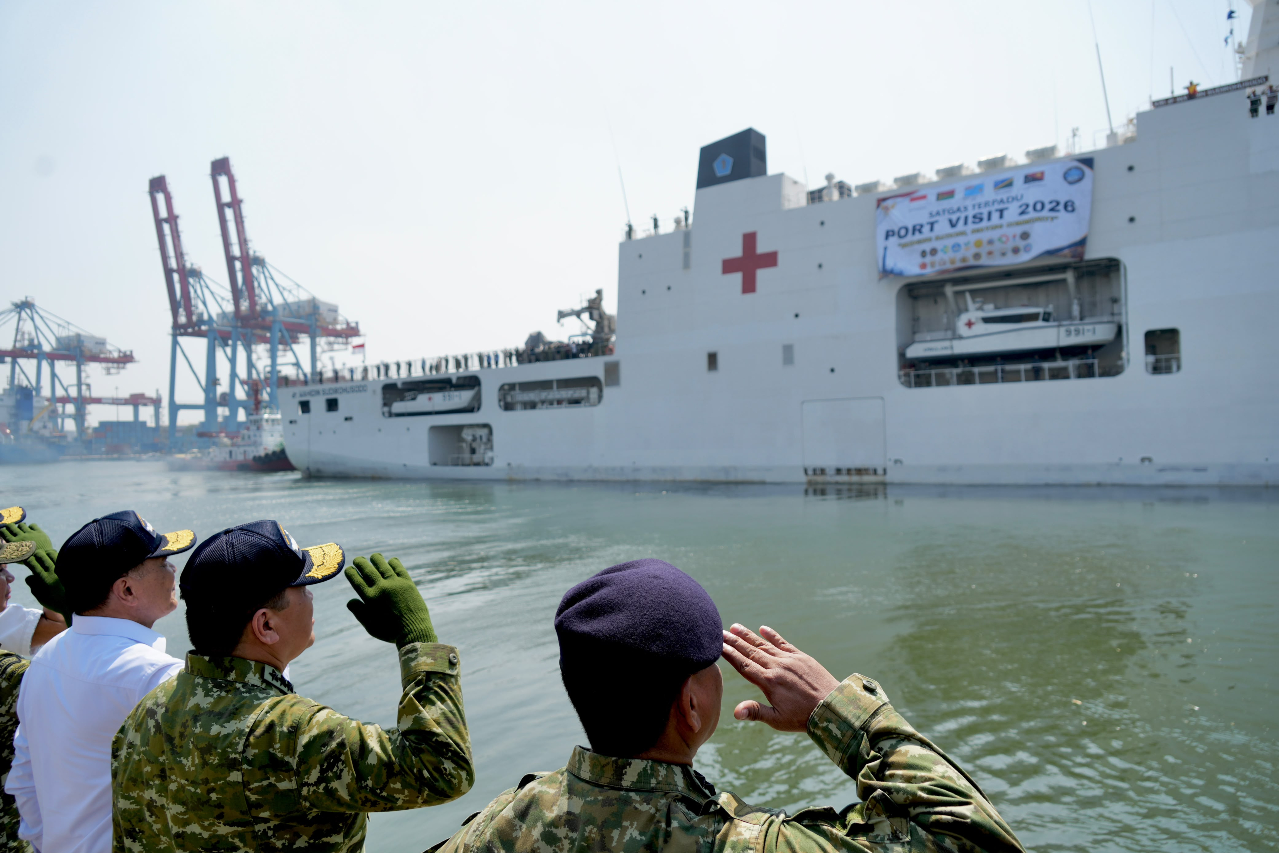 Menko Polkam Tekankan Kemanusiaan dan Diplomasi, Usai Lepas Misi Port Visit KRI dr. Wahidin