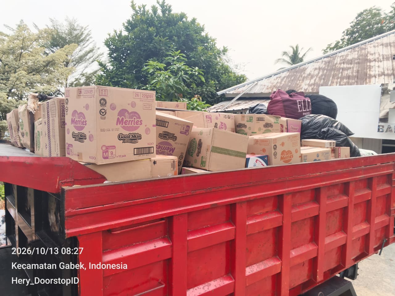 PWI Babel Siapkan Tiga Armada Logistik Angkut Bantuan ke Pengungsian Kebakaran Serdang Pagi Ini
