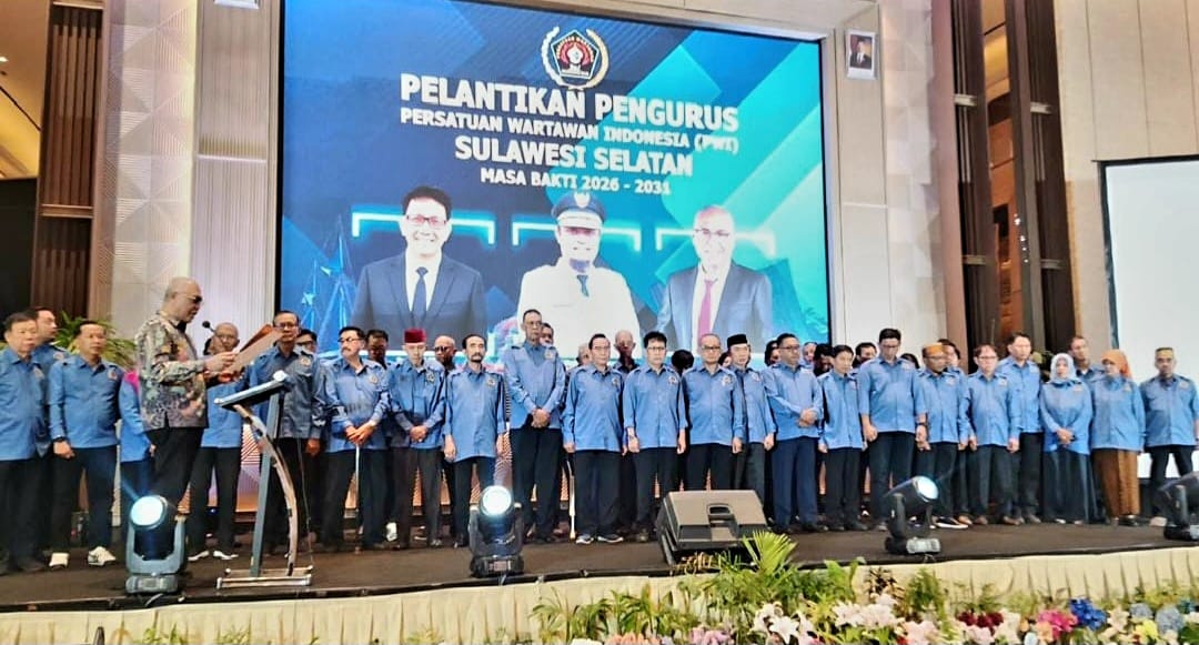 Dilantik Ketum PWI Pusat, Jajaran Pengurus PWI Sulsel Siap Kawal Ekosistem Pers yang Sehat